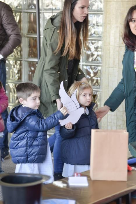 Actos por la paz en el Luisa de Marillac