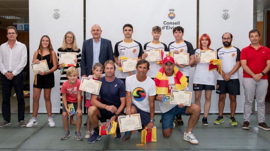 Imagen de la recepción a deportistas destacados en el Consell Insular de Eivissa. | C.E.