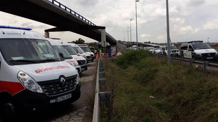 La Guardia Civil concluye que el accidente del Alsa fue por falta de protección del pilar contra el que impactó el bus