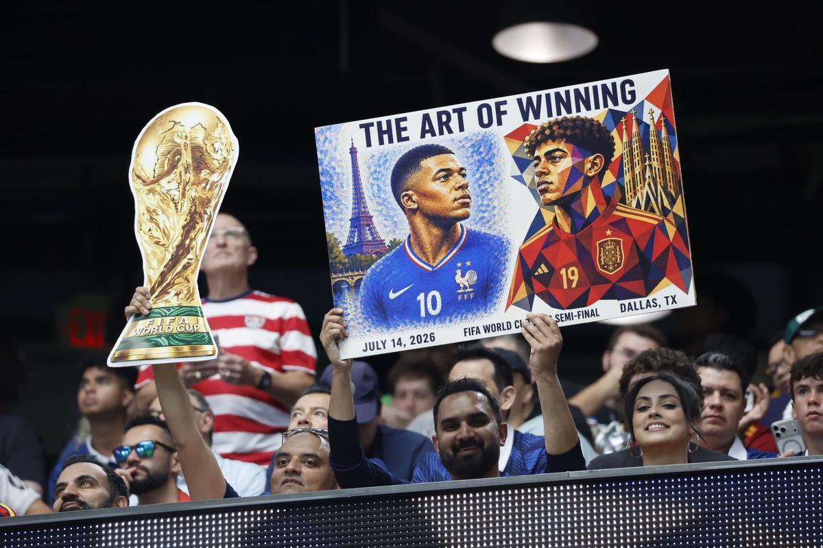 Aficionados en la semifinal entre Francia y España disputada en Dallas.