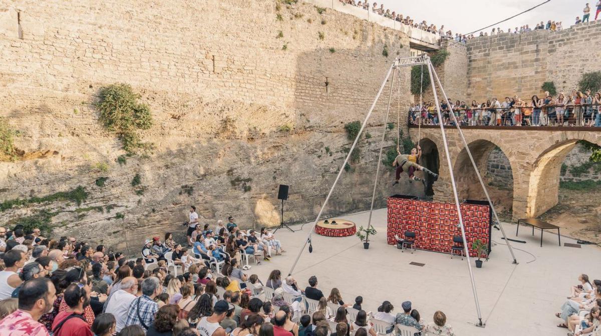 El ‘Circaire’ saca músculo y convoca a miles de personas en Alcúdia.