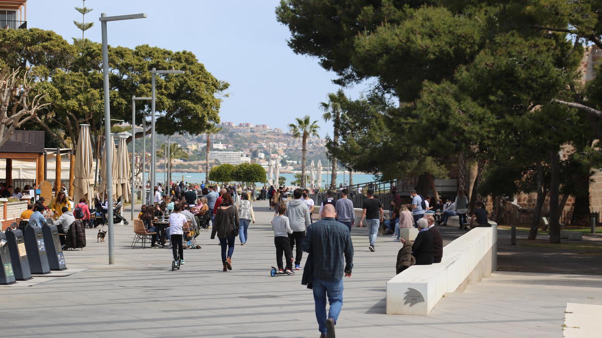 GALERÍA | Los destinos turísticos de Castellón reciben a los visitantes en Viernes Santo