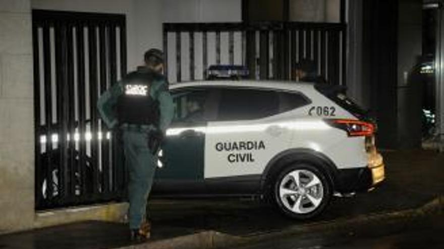 Llega El Chicle a los juzgados de Ribeira.