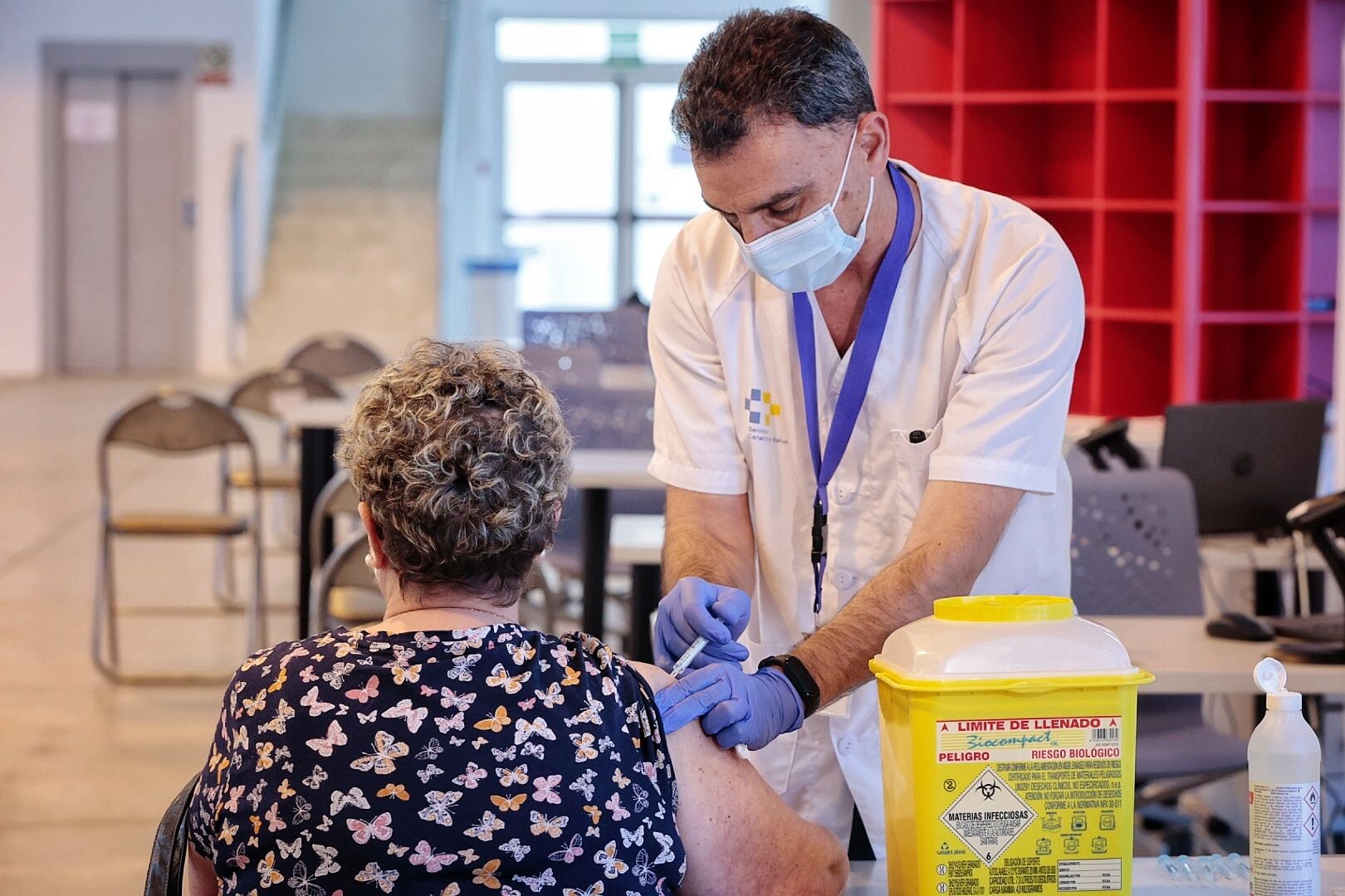 Inicio de la vacunación en el Recinto Ferial de Los Realejos