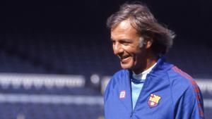 El Flaco Menotti, en su etapa como entrenador del FC Barcelona