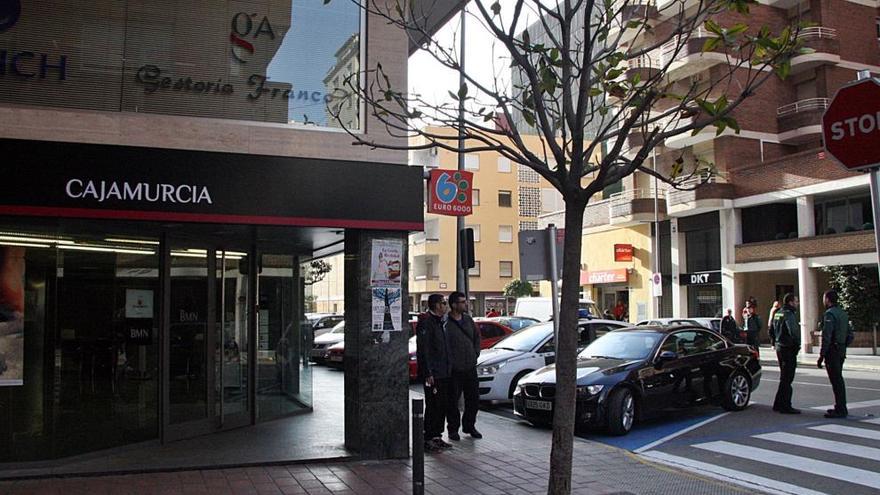 Dos detenidos en un atraco en un banco en Vinaròs