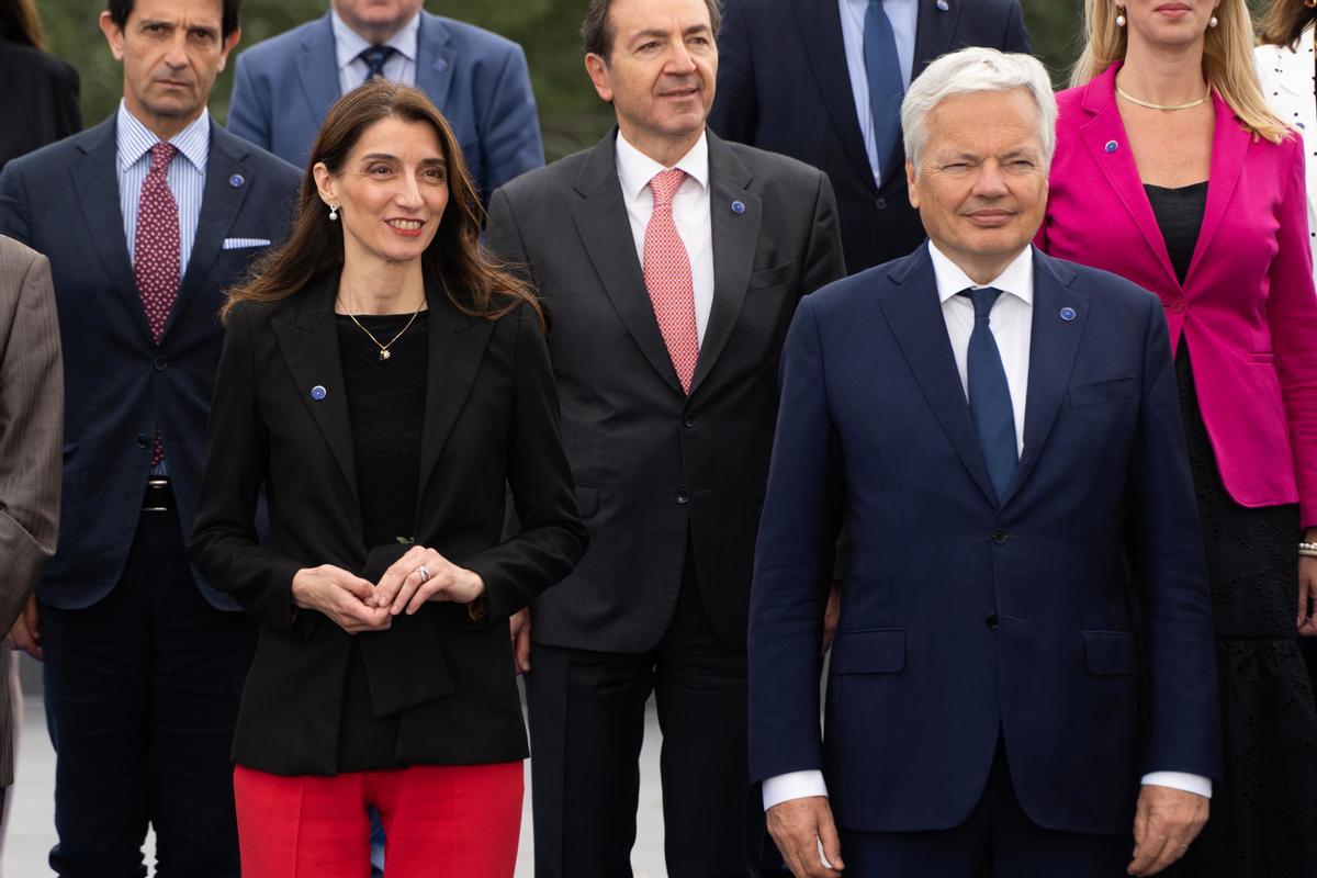 La ministra de Justicia, Pilar Llop, y el comisario europeo de Justicia, Didier Reynders.