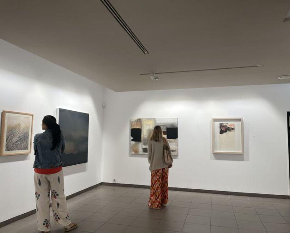 Artistas que cultivan la esencia veraniega