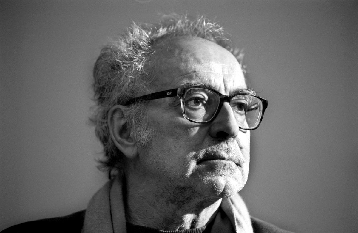 La vida de Jean-Luc Godard, en imágenes.