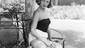 Lauren Bacall, bautizada como la mirada de Hollywood.