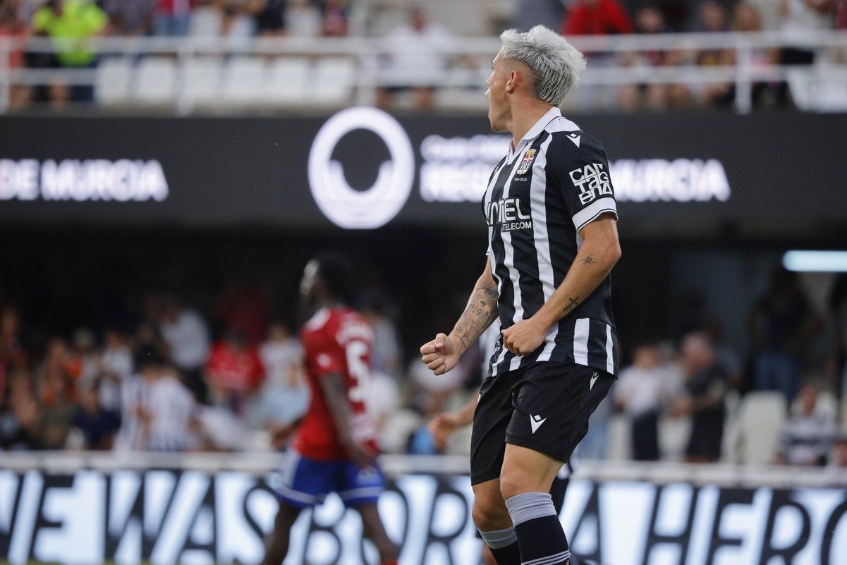 La victoria del FC Cartagena sobre el Tarazona, en imágenes