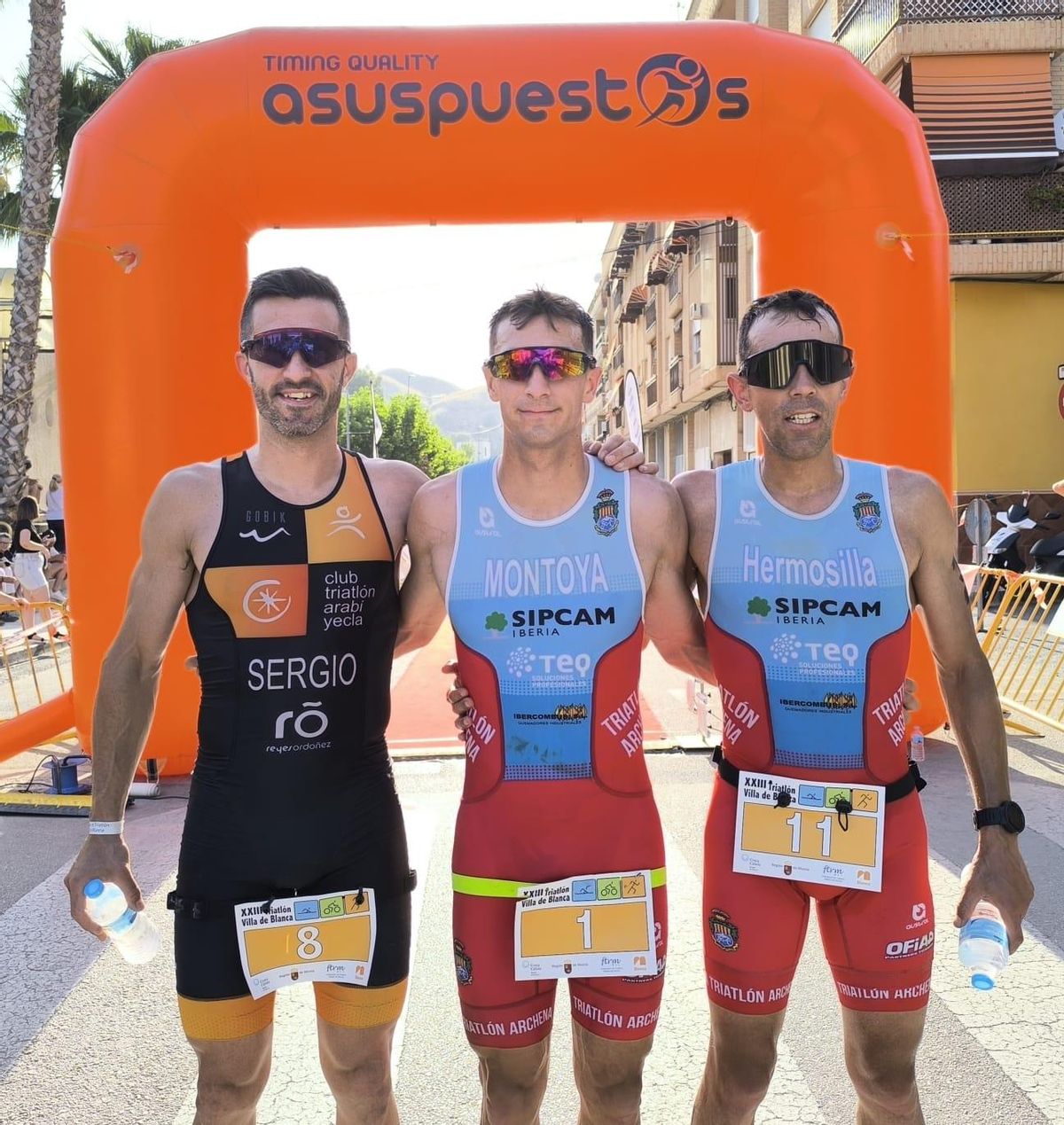 Podio masculino del Triatlón de Blanca