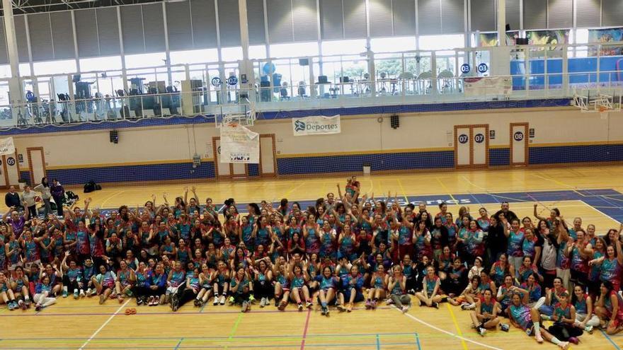 Rincón de la Victoria celebra el III Torneo de Baloncesto Día de la Mujer con éxito de participación