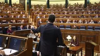 El PP cuela al ‘Tito Berni’ en sus ataques a Sánchez en el Congreso