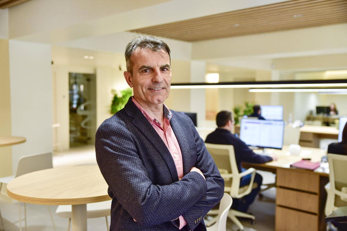 David Bueso lidera la correderia d'assegurances manresana