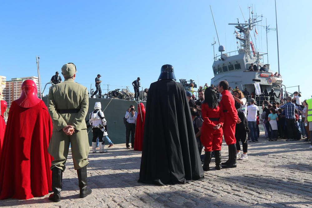 Tercer desfile de la Legión 501 por Málaga