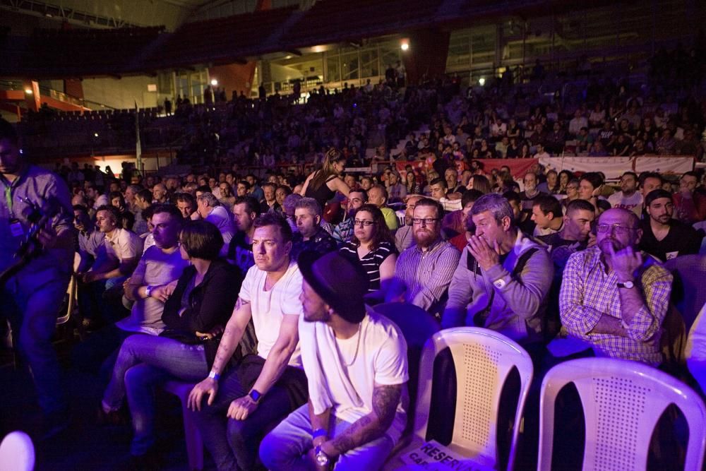 Velada en el Palacio de los Deportes de La Guía