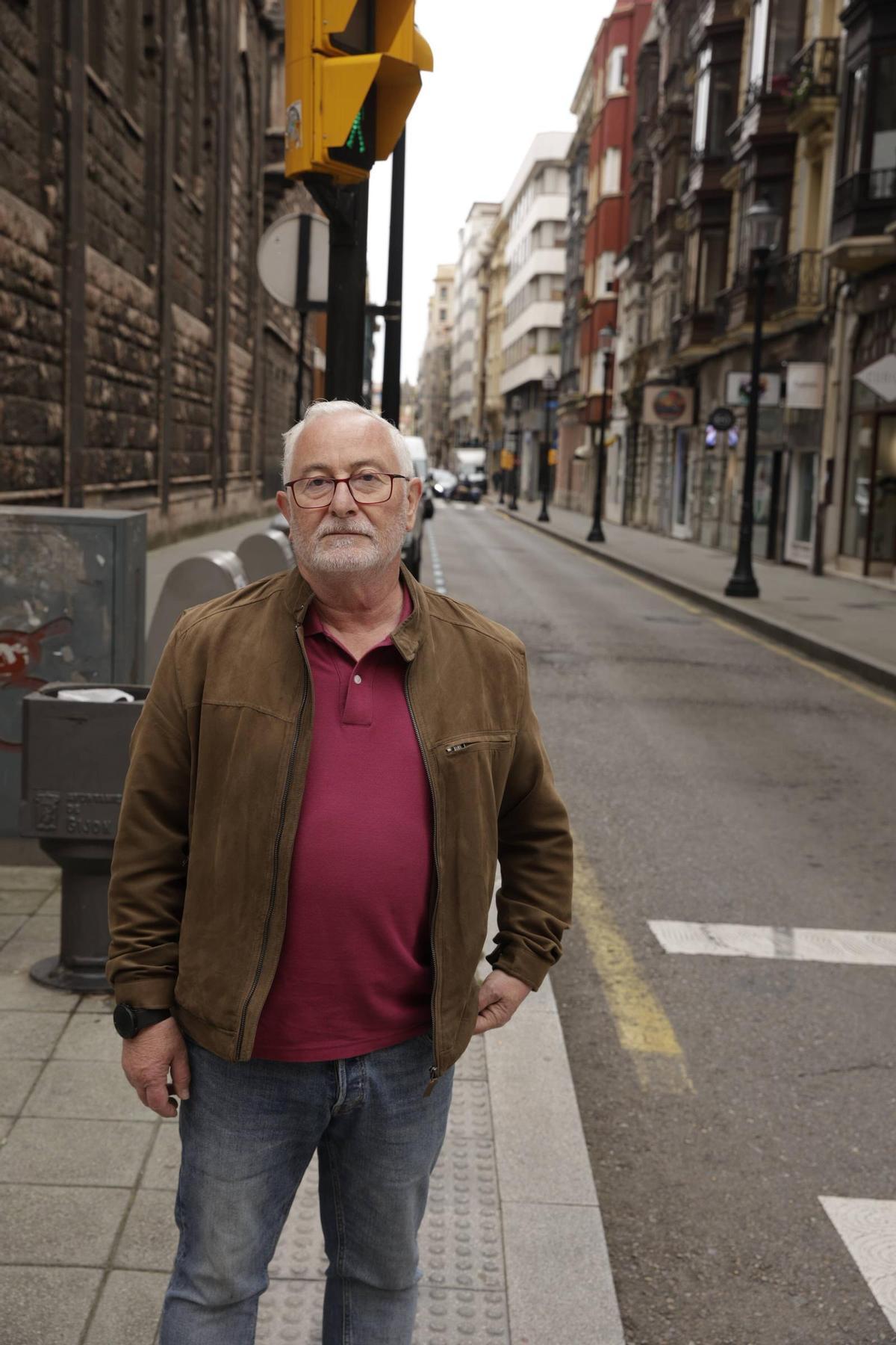 En imágenes: La división de opiniones en las calles de Gijón por la prohibición de los patinetes en el centro En imágenes: La división de opiniones en las calles de Gijón por la prohibición de los patinetes en el centro