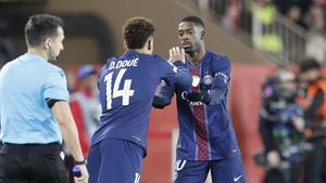 El cambio entre Dembélé y Doué