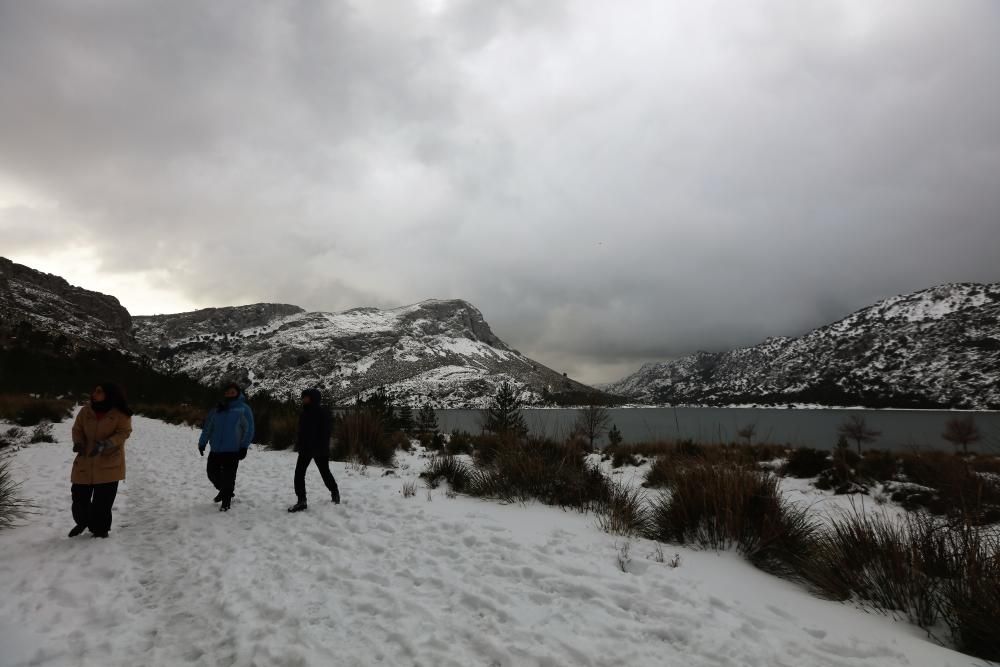 El día después de la intensa nevada en la Serra