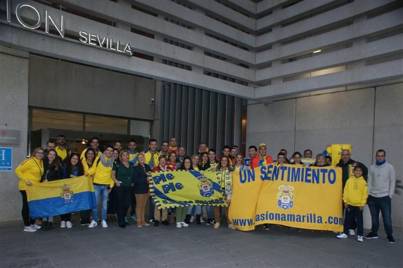 Llegada de la UD al hotel de Sevilla