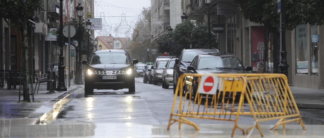 Calle Justo Martínez tras las obras de asfaltado.