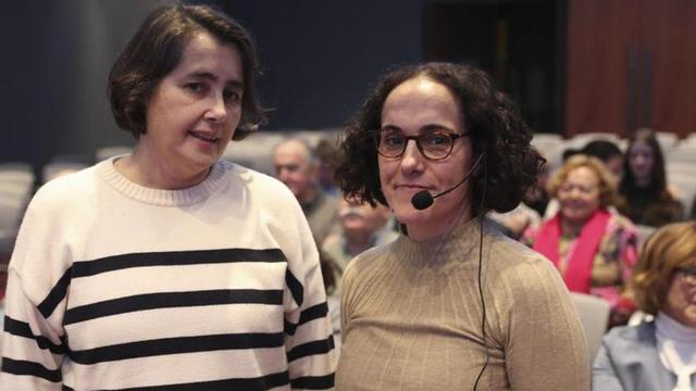 Por la izquierda, María Fernández y Zoraida González. | Luisma Murias