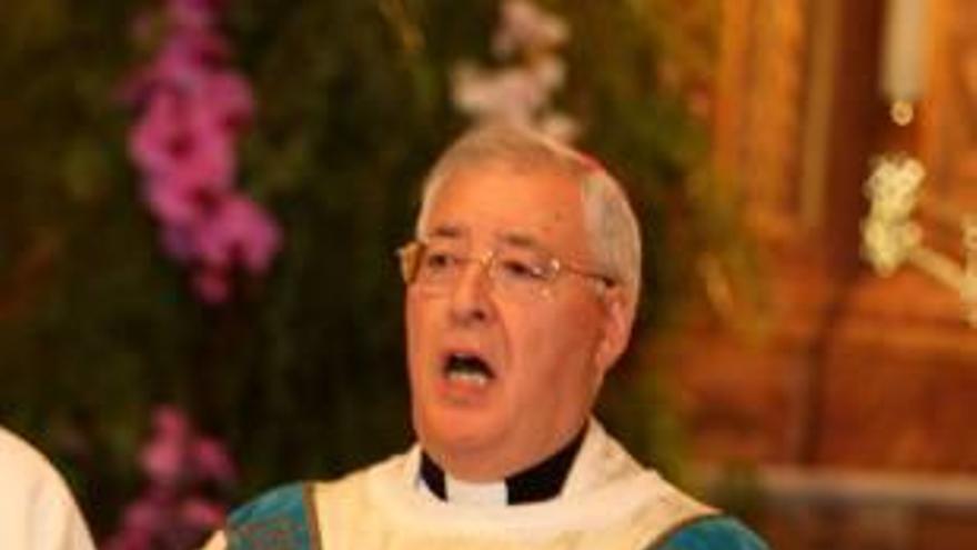 El obispo contestano de Alcalá abandera Sexólicos Anónimos