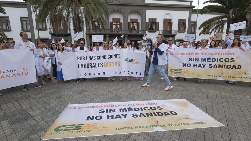 El 31% de los médicos secunda la jornada de huelga en Canarias