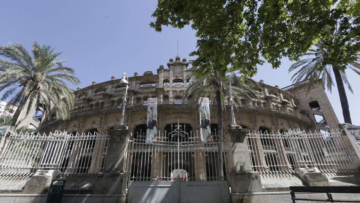 Imagen de archivo del exterior de la Plaza de Toros de Palma.