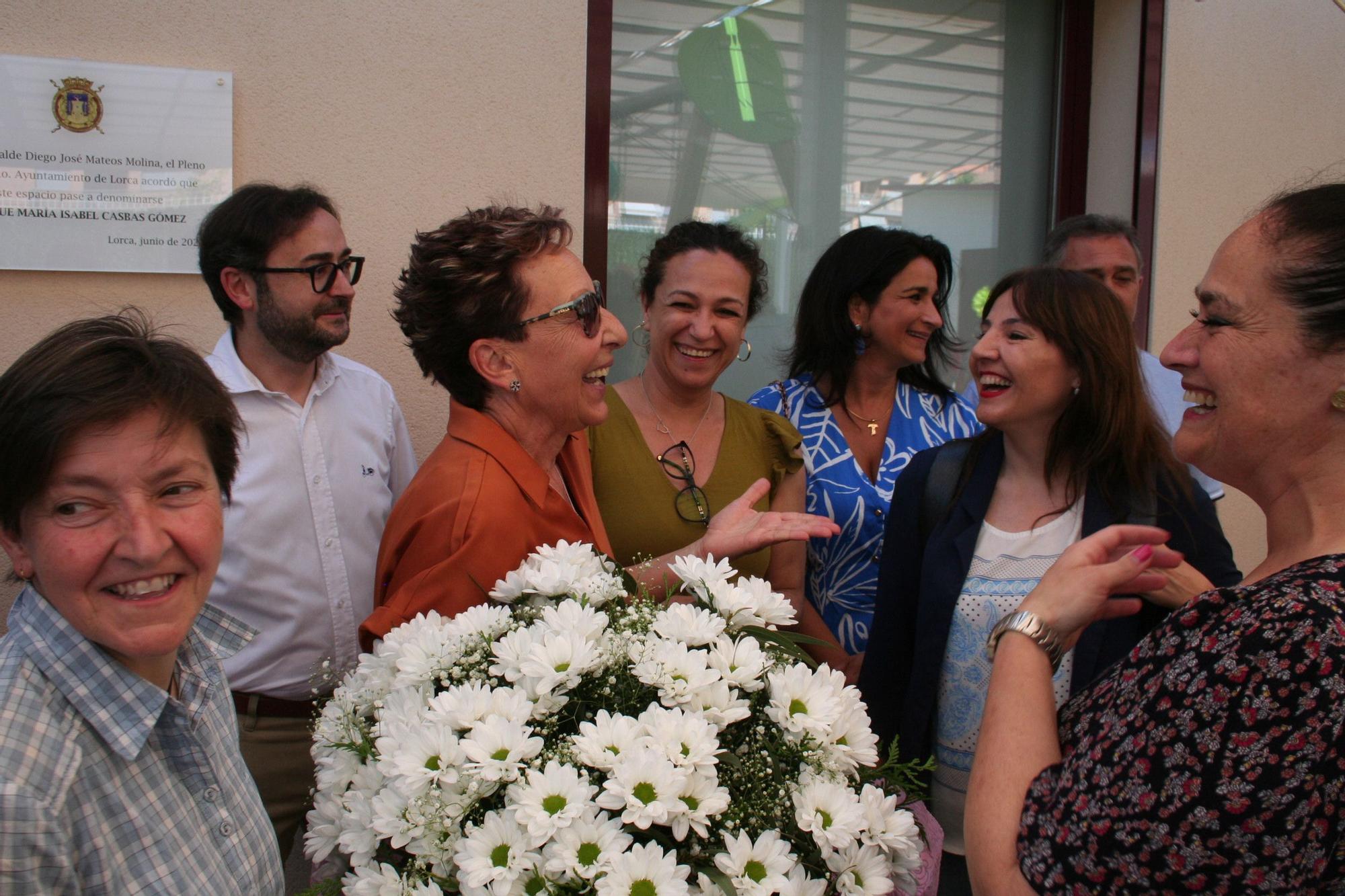 María Isabel Casbas da nombre al parque del Centro de Atención Temprana de Lorca