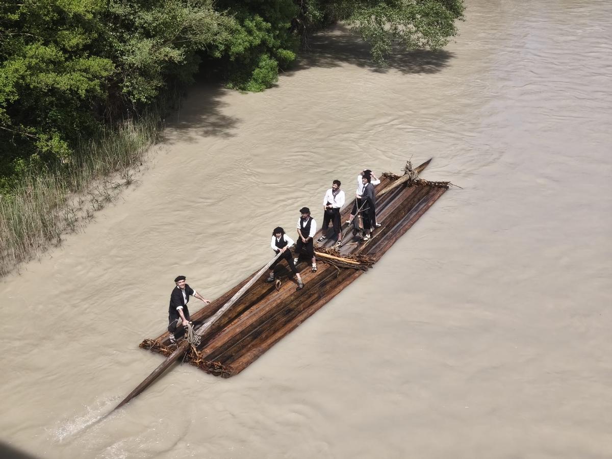 Descenso de los nabateros por el Gállego.