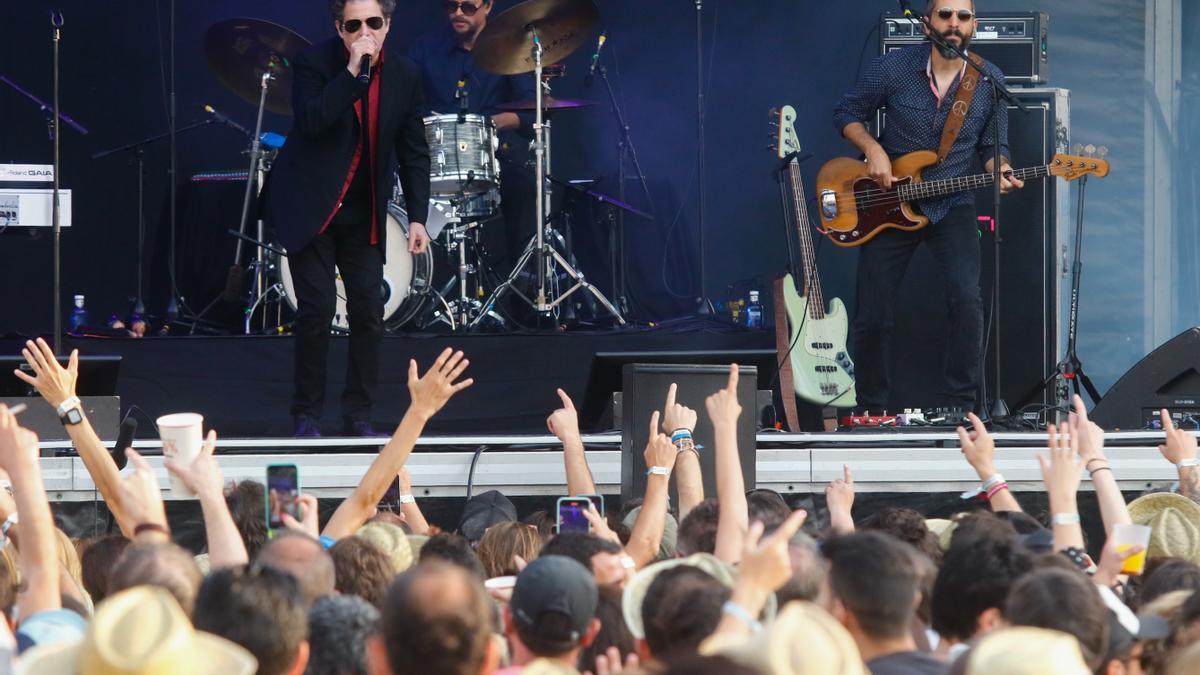 Calamaro dio un enorme concierto ayer en Vilagarcía.