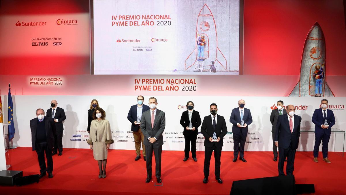 En 2021.SM el Rey entregó el Premio Nacional Pyme del año 2020 a la empresa alicantina FacePhi Biometria en su cuarta edición.