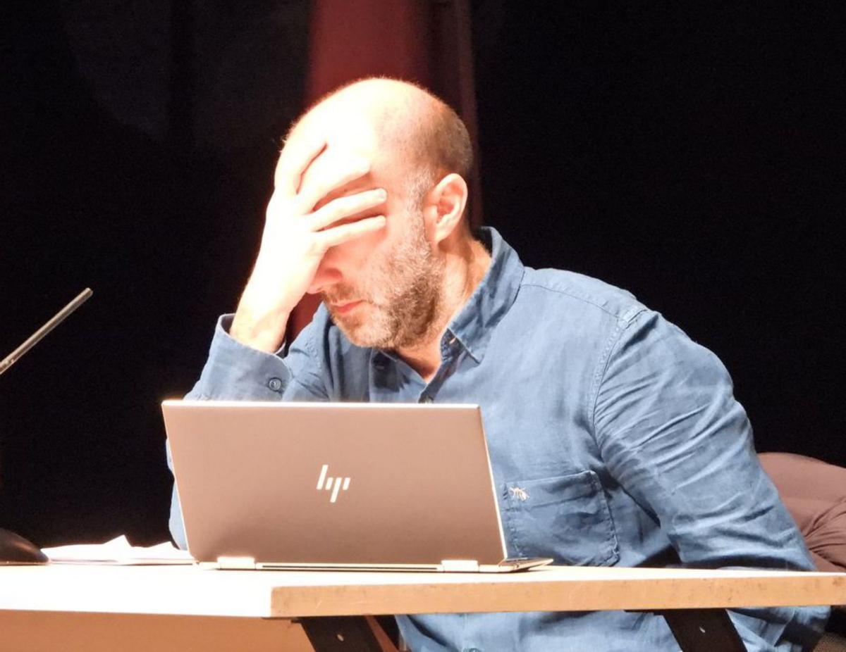 Jácome desata la polémica al limitar a cinco minutos la presencia de cámaras en los plenos