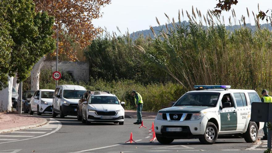 Control de Guardia Civil en Sant Antoni. | VICENT MARÍ