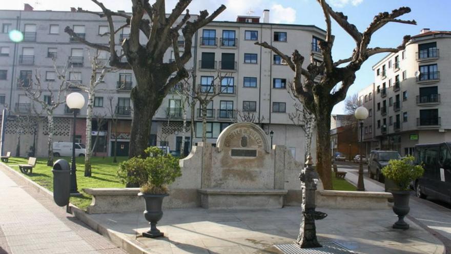 Luminarias na Praza de Outeiro, no municipio de Silleda