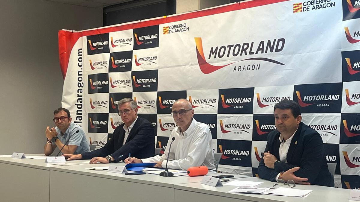 La junta de Seguridad durante la rueda de prensa