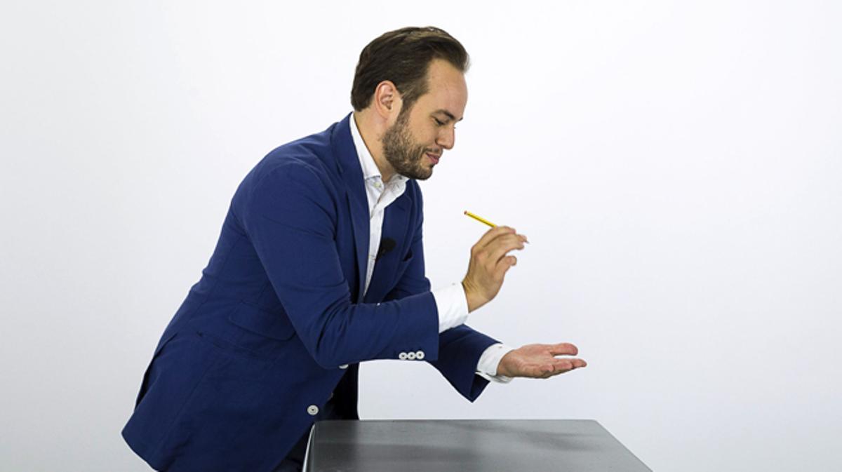 Un llapis. És l’únic que necessites per fer que el teu fill pari de plorar.