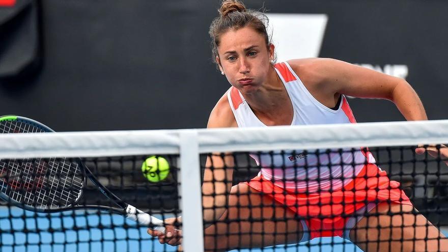 Sara Sorribes dice adiós a la temporada de tenis por una lesión