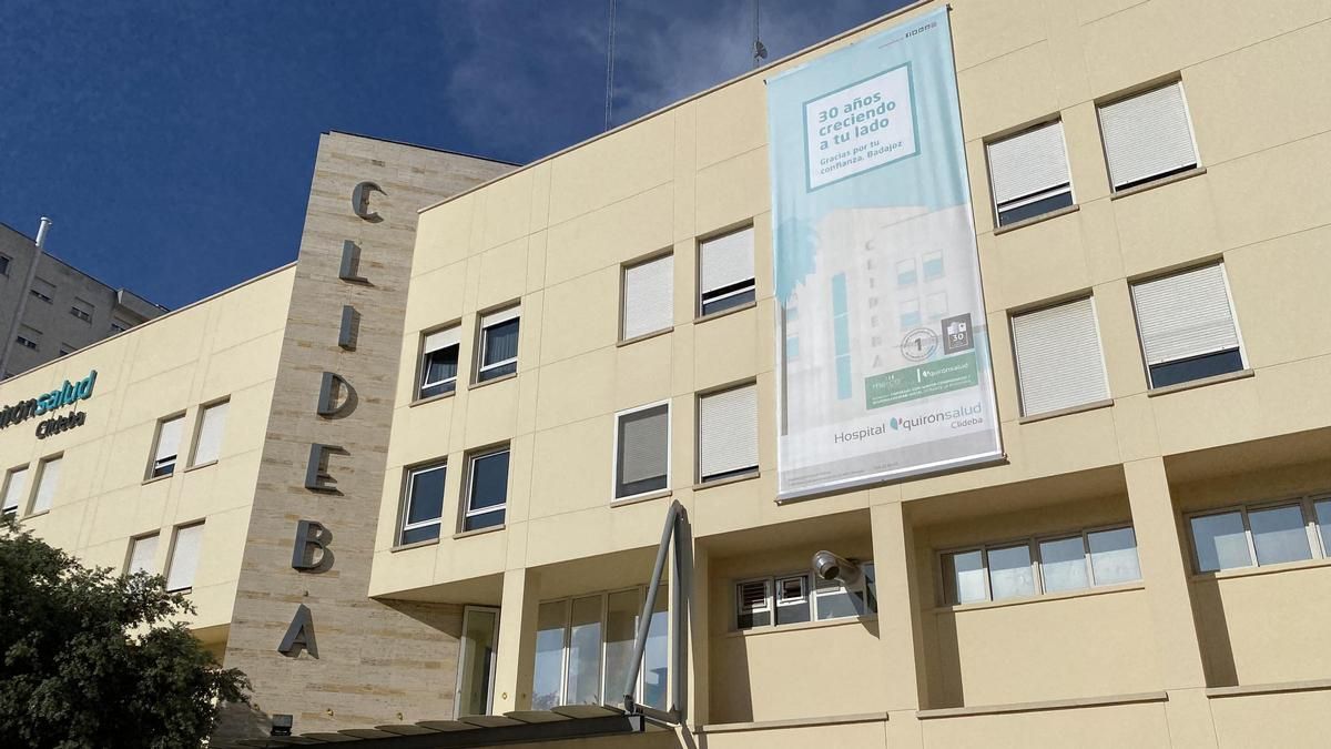 Fachada de Hospital Quirónsalud Clideba en Badajoz.