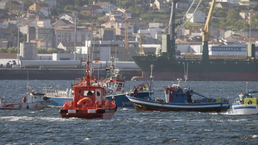 Dispositivo de rastreo en la zona del hundimiento.