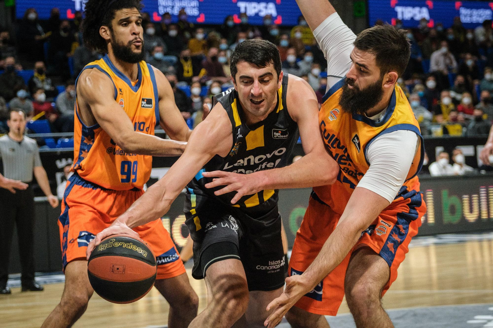 Lenovo Tenerife - Valencia Basket