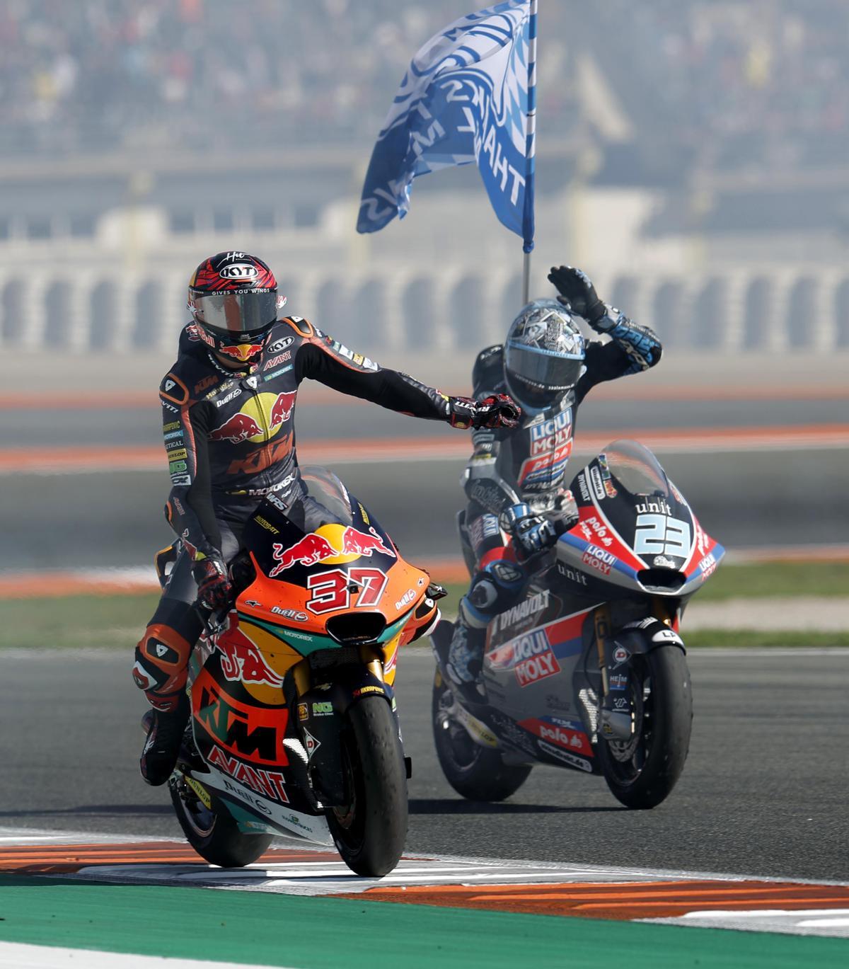 Las celebraciones de los campeones