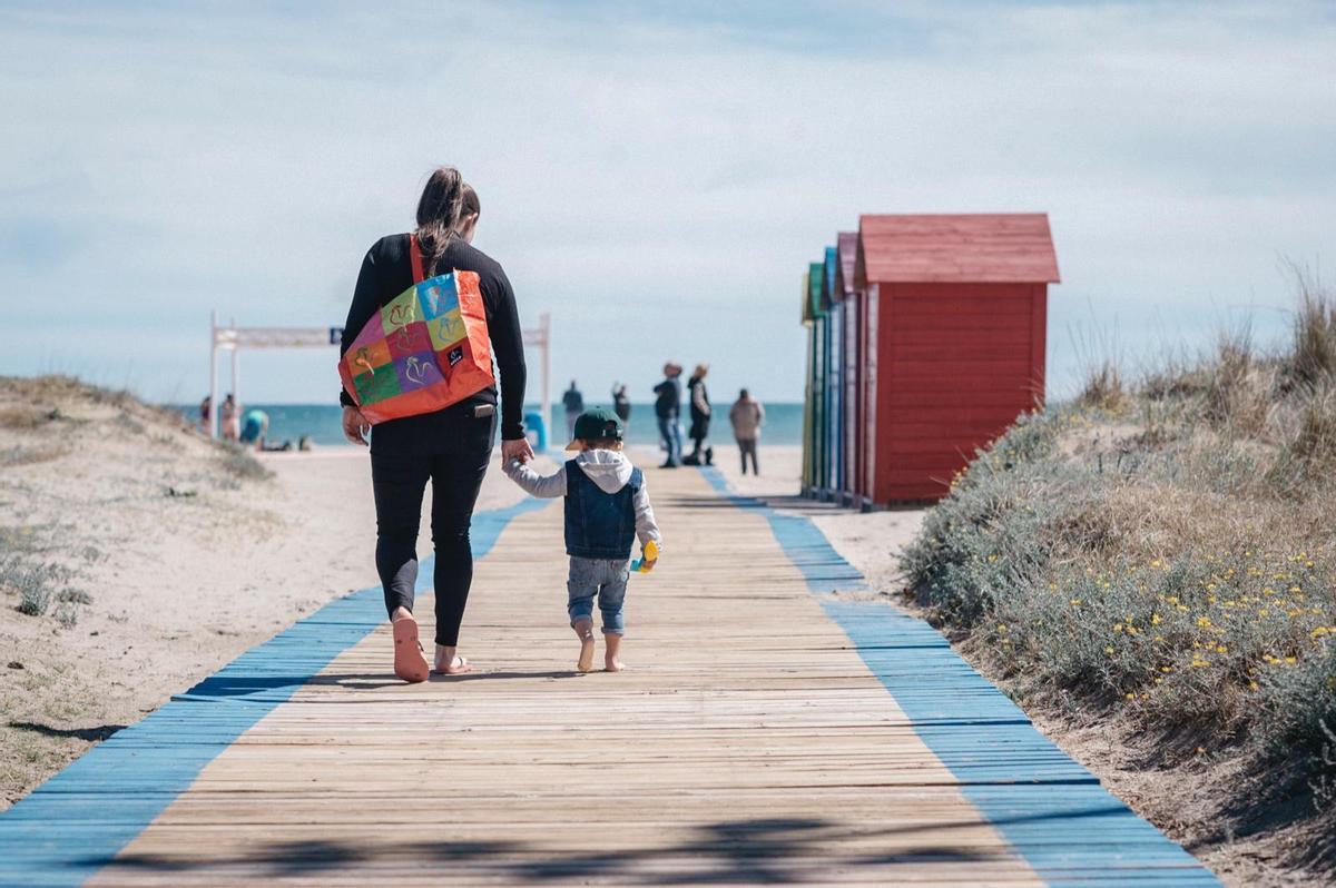 Otro de los atractivos para disfrutar esta Semana Santa en Castelló es el mar.