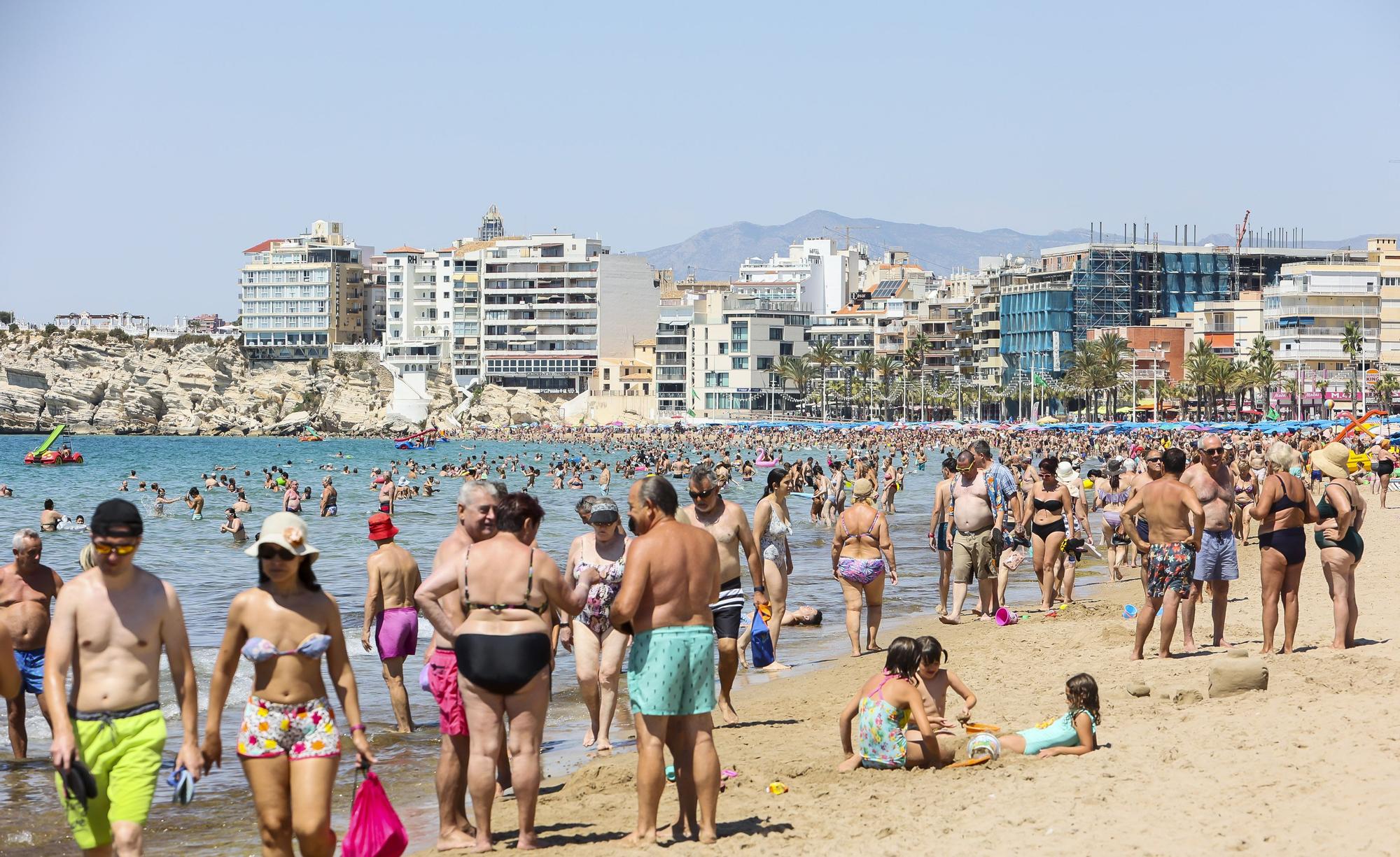 La calidad y servicios de sus playas son, con diferencia, el gran reclamo turístico de Benidorm.