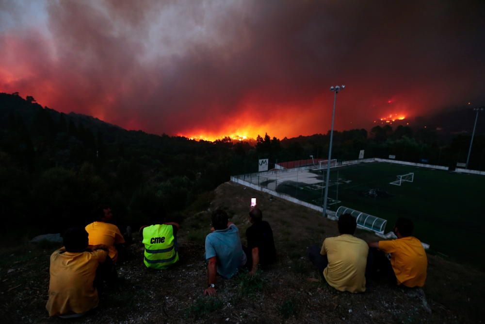 Los incendios en el Algarve portugués, en imágenes