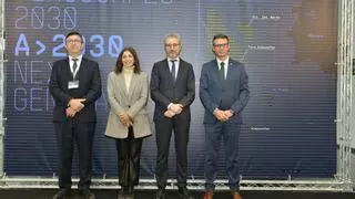 Almussafes acoge el primer foro nacional del sector español de la automoción