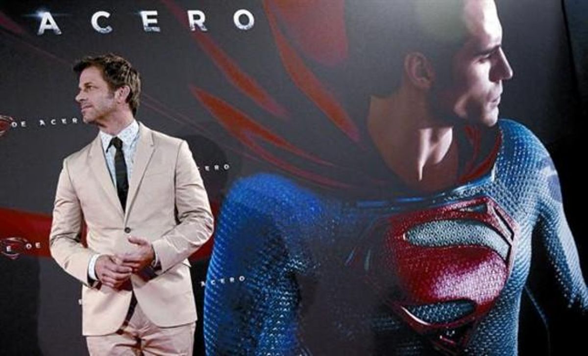 Zack Snyder, dillunsa la nit, als cinesCapitol de Madrid. Zack Snyder, dillunsa la nit, als cinesCapitol de Madrid.