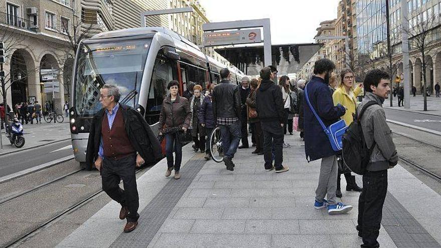 La reordenación de líneas de bus se implantará a finales de mayo